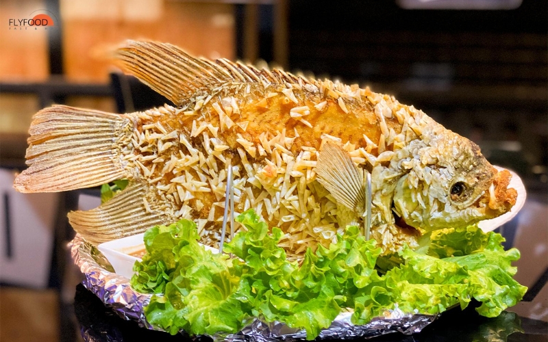 Poisson à oreille d'éléphant Ben Tre Vietnam