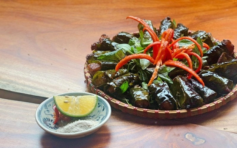 Plats &agrave; Mai Chau