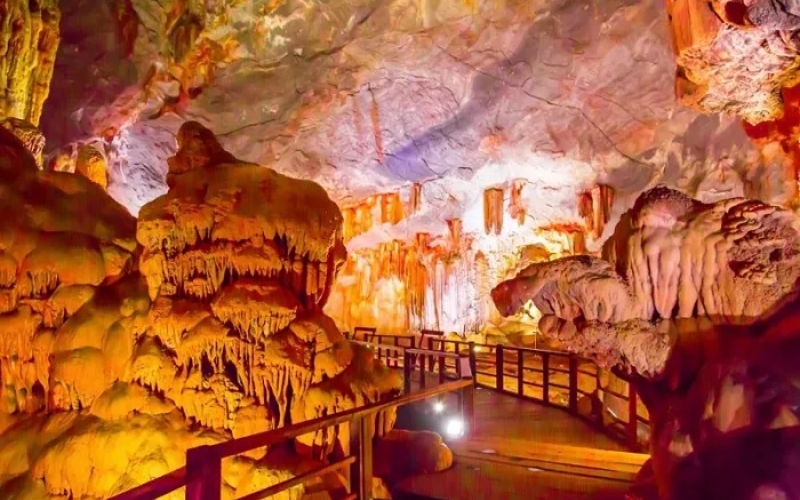 Grottes baie d&rsquo;Halong 