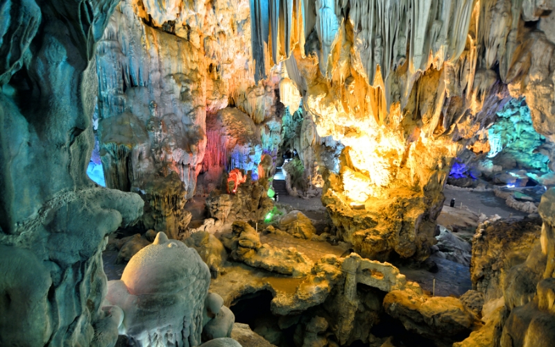 Grottes baie d&rsquo;Halong 