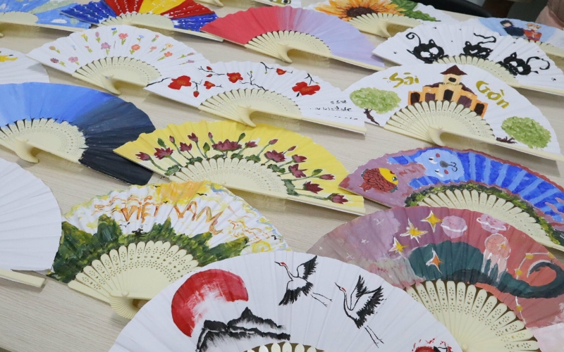 Village des &eacute;ventails de Chang Son