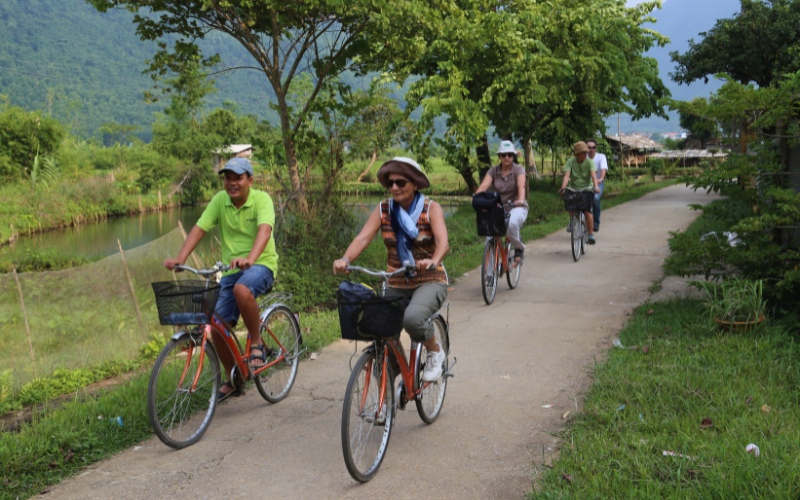 Balade à vélo à Mai Chau