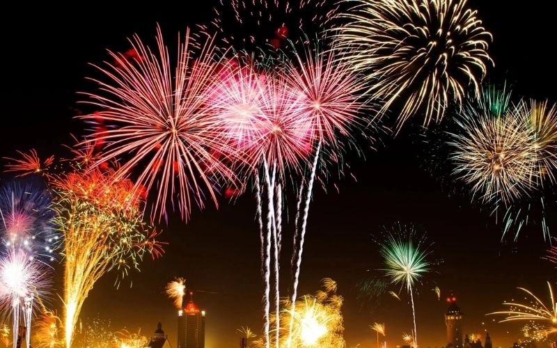 Où admirer le feu d'artifice du Têt à Hanoï : les meilleurs endroits