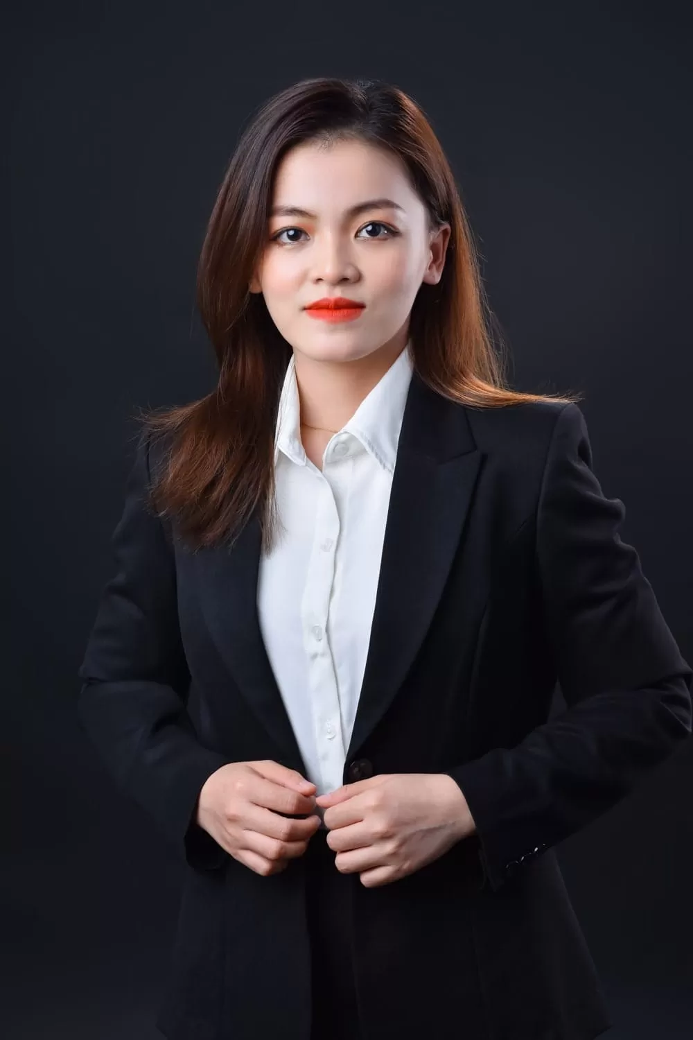 Mme. Phuong Nga 